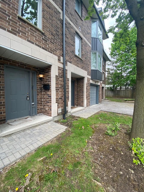 1548 Richmond St in London, ON - Building Photo - Building Photo