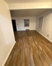 3938 E 177th St in Cleveland, OH - Foto de edificio - Building Photo