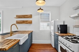 824 Greenwood Ave NE in Atlanta, GA - Building Photo - Building Photo