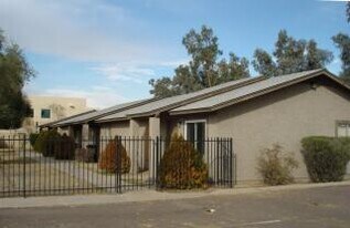 1308 W 3rd St, Unit 1 in Tempe, AZ - Building Photo