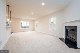 206 Hampton Ct in Harleysville, PA - Building Photo - Building Photo