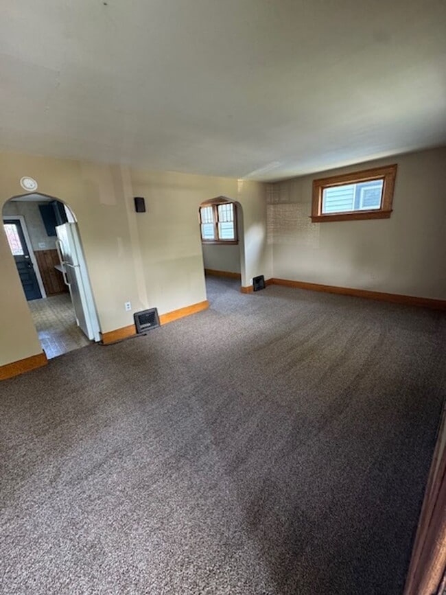 3708 Weisser Park Ave in Fort Wayne, IN - Building Photo - Building Photo