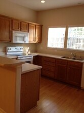 4 King Arthurs Ct in Crawfordville, FL - Building Photo - Building Photo