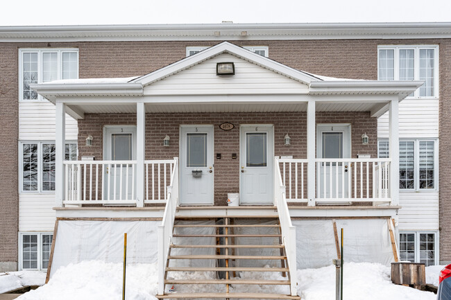 2 Clément St in Lévis, QC - Building Photo - Building Photo