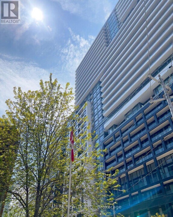 60-860 Princess St in Toronto, ON - Building Photo