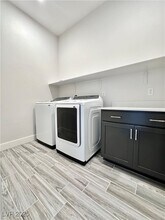 359 Village Hall Pl in Henderson, NV - Building Photo - Building Photo