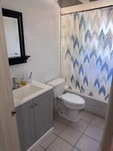428 N Jefferson Ave in Sarasota, FL - Building Photo - Building Photo