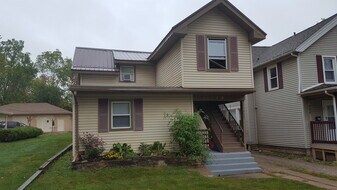 702 Congress St, Unit #1 in Ypsilanti, MI - Building Photo