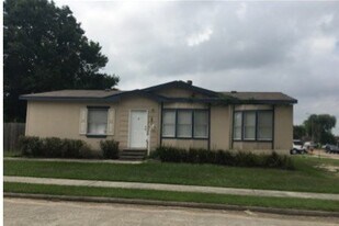 12011 Greensbrook Forest Dr in Houston, TX - Building Photo