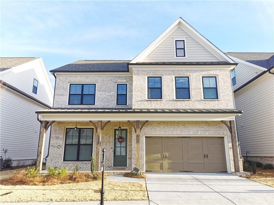 4646 Molder Dr in Buford, GA - Foto de edificio