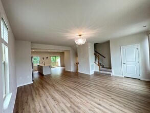 742 Channing Park Cir in Cary, NC - Building Photo - Building Photo