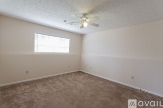 14075 Haywood Dr in Dixon, MO - Foto de edificio - Building Photo