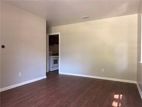 3907 Moffett Ct in Mobile, AL - Building Photo - Building Photo