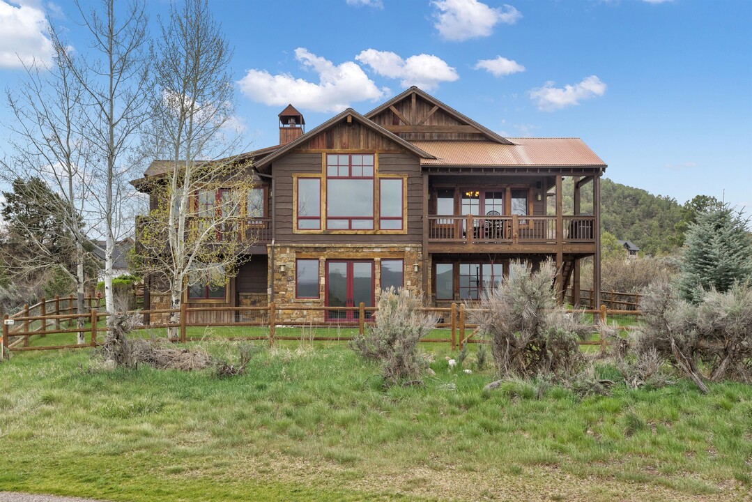 4118 Crystal Bridge Dr in Carbondale, CO - Building Photo