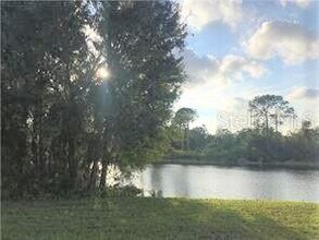 2364 Oak Park Way in Orlando, FL - Building Photo - Building Photo
