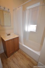 1330 Commonwealth Ave, Unit 24 in Boston, MA - Building Photo - Building Photo