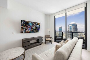 159 NE 6th St in Miami, FL - Building Photo