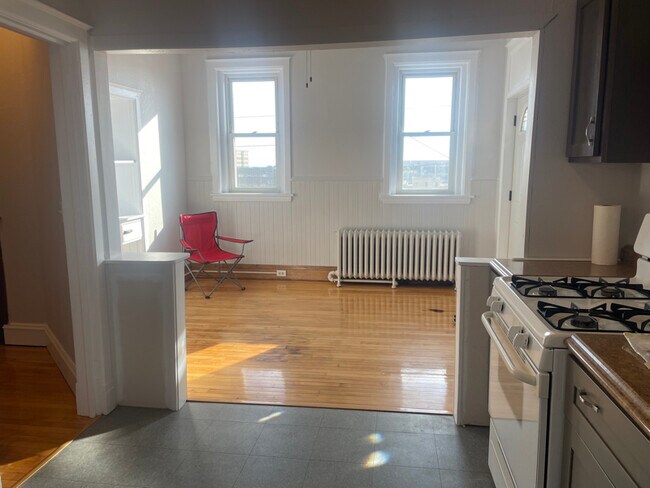 317 1/2 N 4th Ave W in Duluth, MN - Building Photo - Building Photo