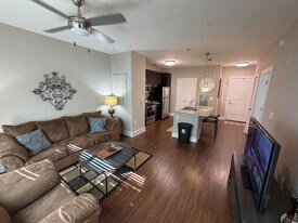 4735 Sharon Rd in Charlotte, NC - Building Photo