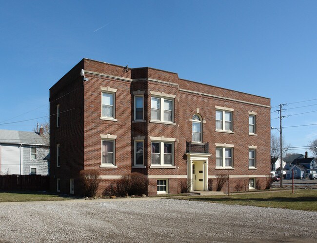 1020 W 5th St in Lorain, OH - Foto de edificio - Building Photo