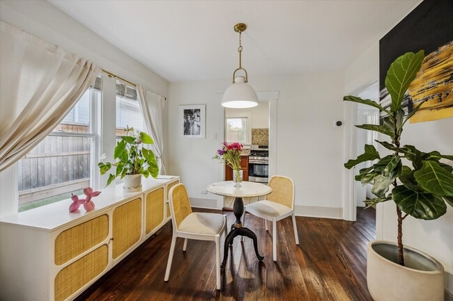 property at 912 Kern St