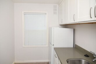 2644 Acton St in Berkeley, CA - Building Photo - Building Photo
