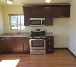 1160 Murray Ave., Unit #201 in San Luis Obispo, CA - Foto de edificio - Building Photo