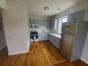 317 William St in East Orange, NJ - Building Photo - Building Photo