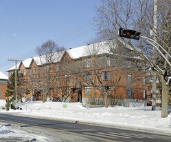 181-195 Bouchard Boul in Dorval, QC - Building Photo