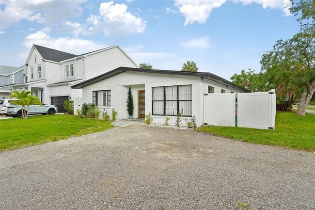 property at 3601 W Dale Ave