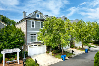 Greenview Terraces Townhomes in Charlotte, NC - Building Photo - Building Photo