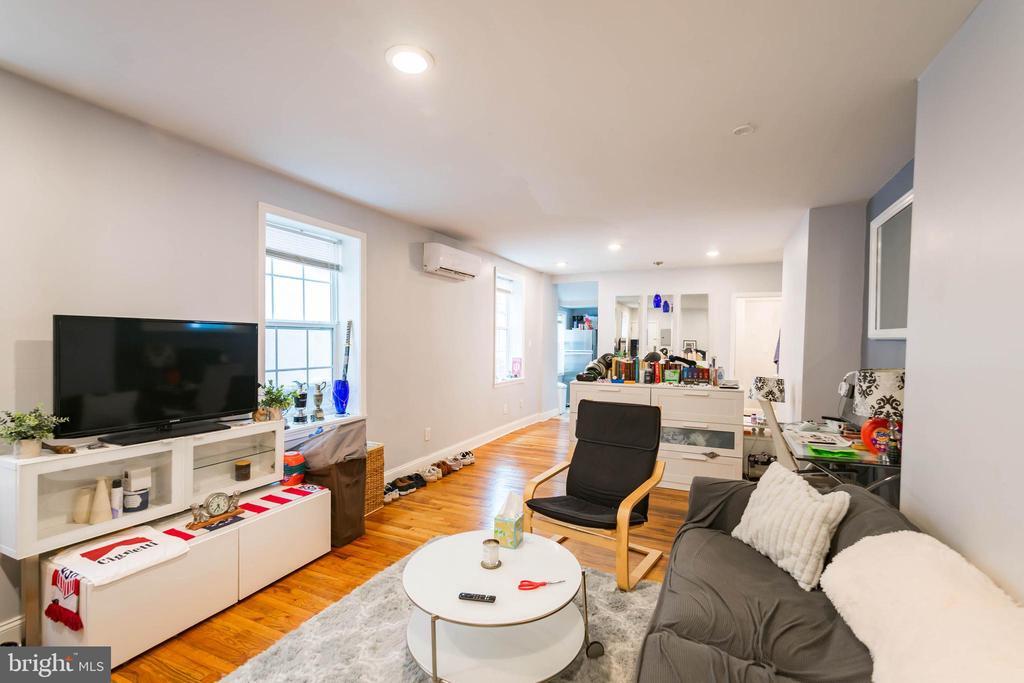 1116 Pine St in Philadelphia, PA - Building Photo