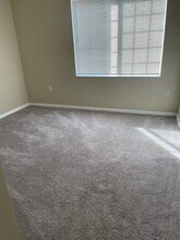 850 Hidden Ridge Ct, Unit 201 in South Park, PA - Building Photo - Building Photo