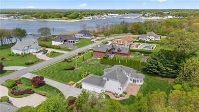 241 Channel View in Warwick, RI - Building Photo - Building Photo