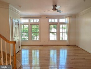 822 W Glebe Rd in Alexandria, VA - Building Photo - Building Photo
