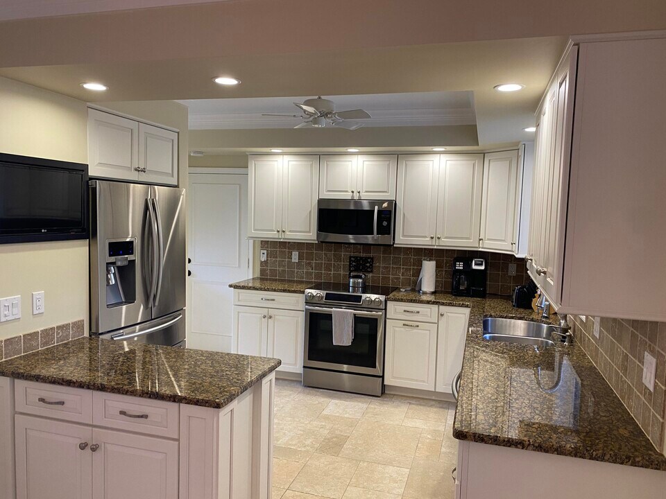 535 Flamevine Ln in Vero Beach, FL - Building Photo