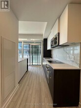 500 Dupont St in Toronto, ON - Building Photo - Building Photo