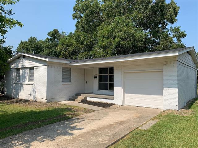 property at 2631 Hearthstone Dr