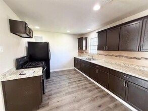 1307 Janann Ave in Arlington, TX - Building Photo - Building Photo