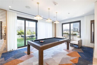 987 Queen St in Honolulu, HI - Foto de edificio - Building Photo