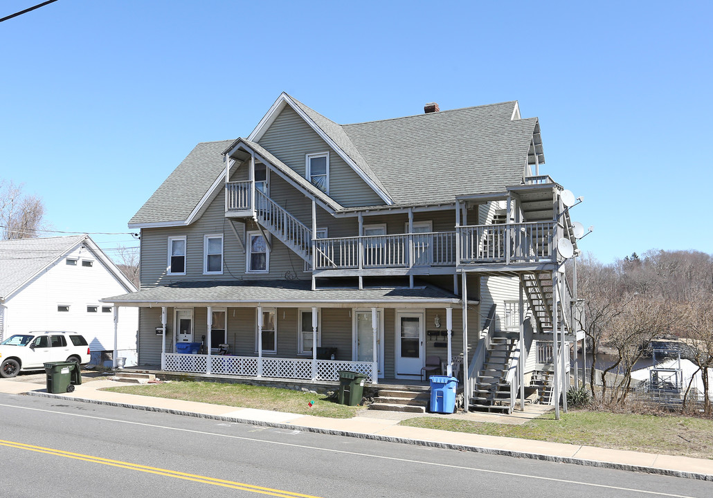 611-613 N Main St in Norwich, CT - Building Photo