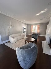 370 Roselle Ave in Cedarhurst, NY - Building Photo - Building Photo