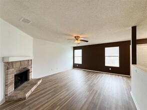 8208 Clear River Ln in Denton, TX - Building Photo - Building Photo