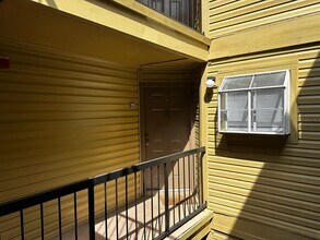 1916 Lake Atriums Cir in Orlando, FL - Building Photo - Building Photo