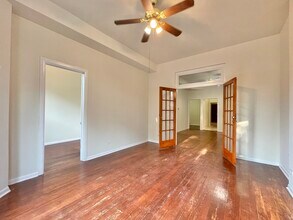 1321 N Maplewood Ave in Chicago, IL - Building Photo - Building Photo