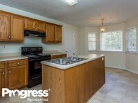 275 Chestnut Dr photo'