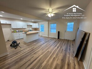 703 W 7th St in Fulton, MO - Building Photo - Building Photo