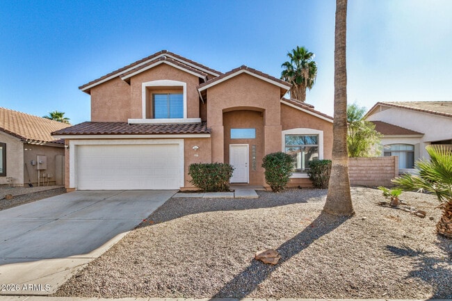 10377 W Piccadilly Rd in Avondale, AZ - Foto de edificio - Building Photo