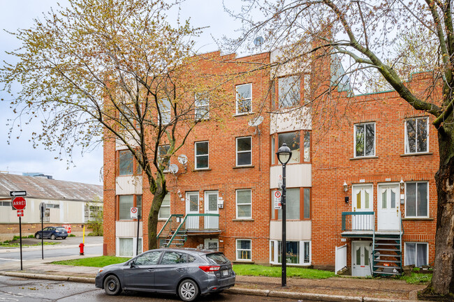 1245A De Montmorency St in Montréal, QC - Building Photo - Building Photo