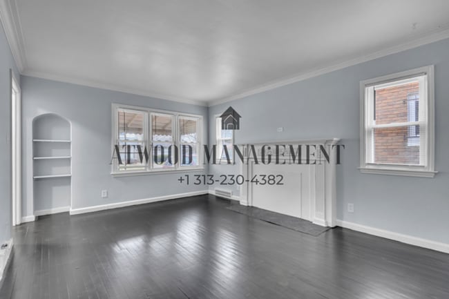 This beautifully updated 3-bedroom, 1-bath single-family home is ready for move-in! in Detroit, MI - Building Photo - Building Photo